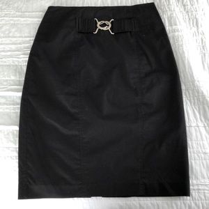 High waist pencil skirt with buckle